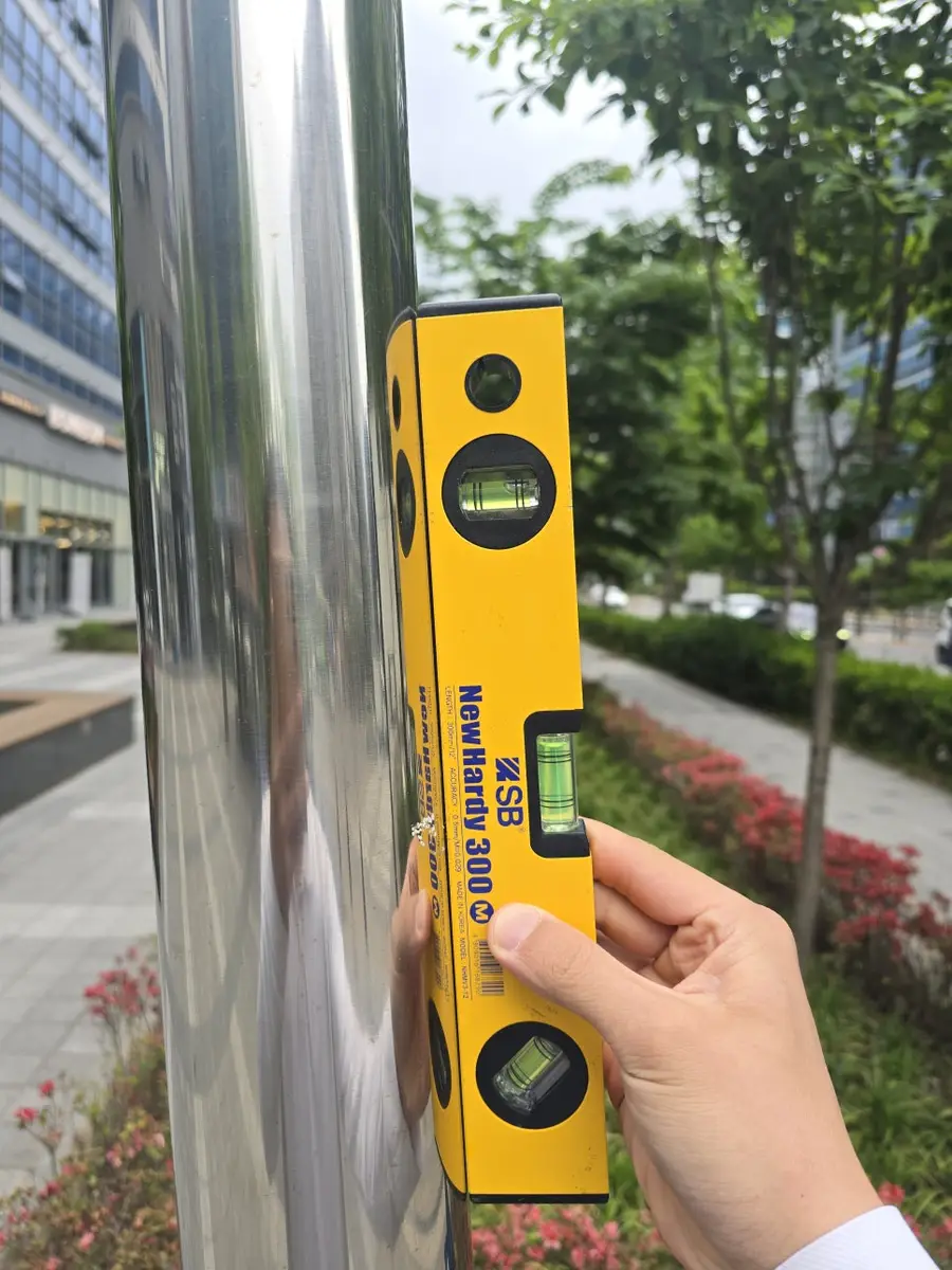 가로등 기둥 스텐 점검구 교체 점검구 시공 사진 3