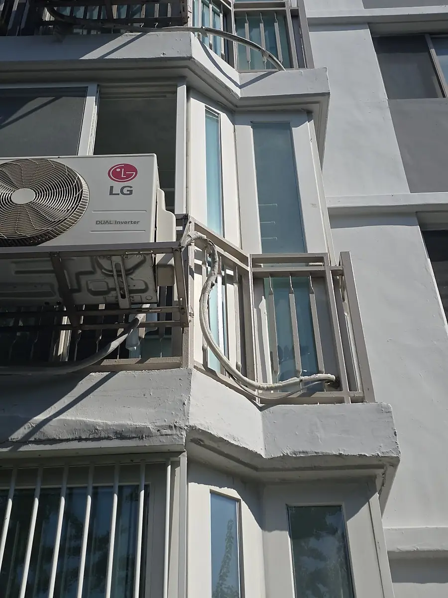 에어컨 실외기 전선 테이프 교체 — 시공 후