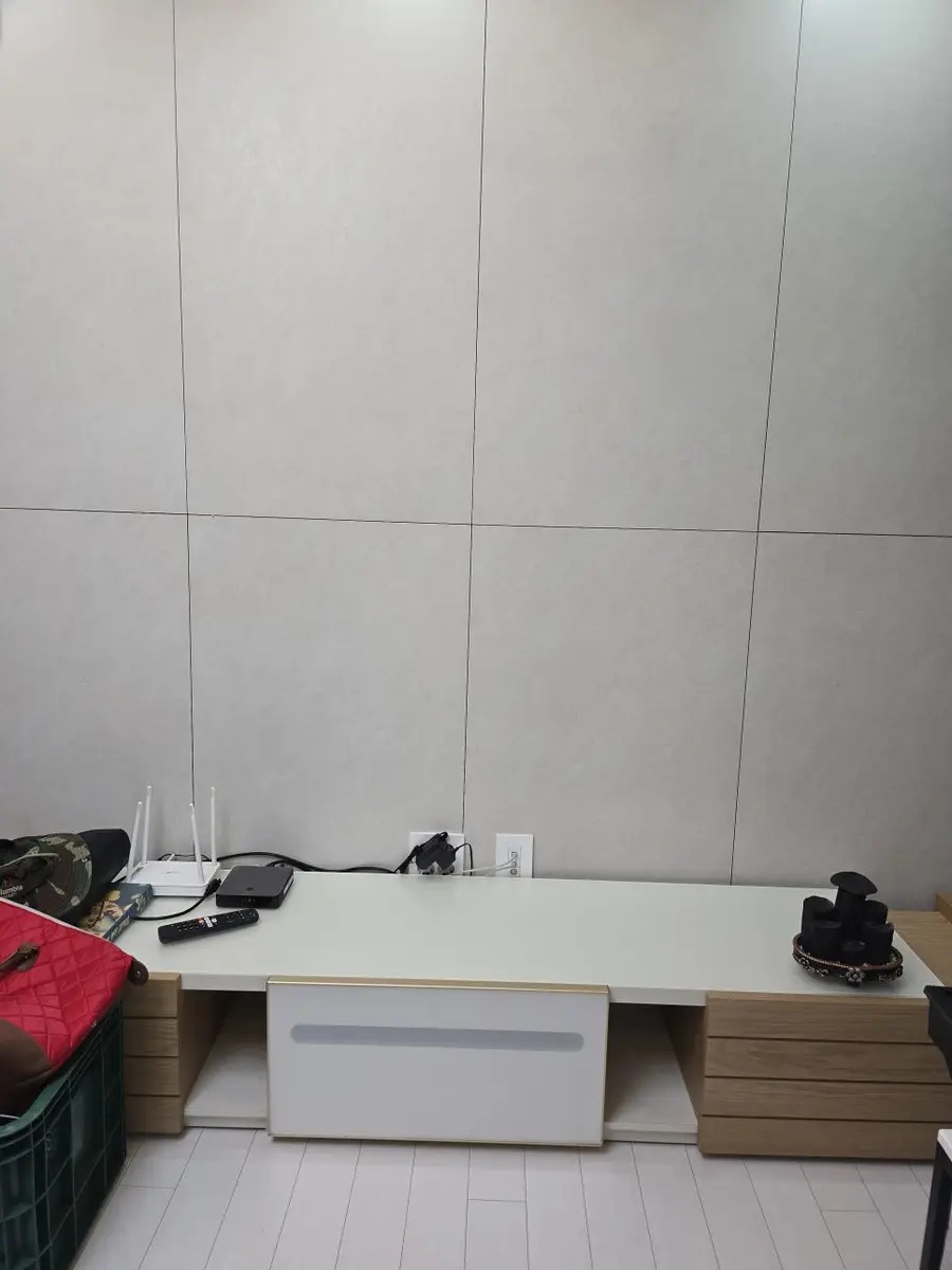 거실tv스탠드조립 시공 사진 2