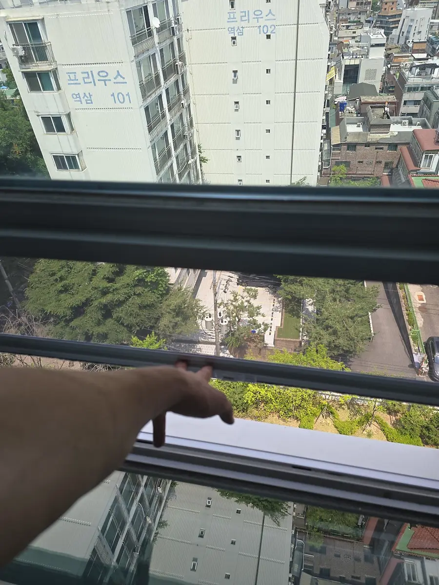 방충망 업체 — 시공 후